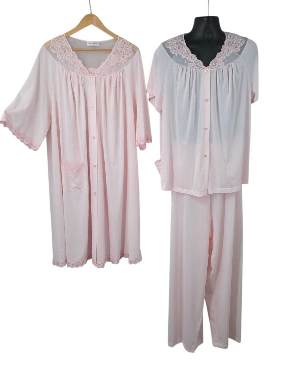 Shadowline Vintage Pink Lace Trim Women's Pajama Set with Matching Robe Nylon
